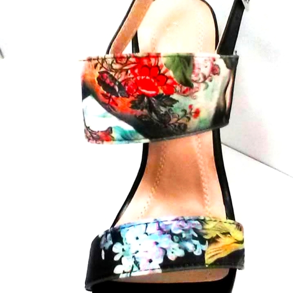 NWE! Black Colorful Wedge Heel! - Picture 11 of 12